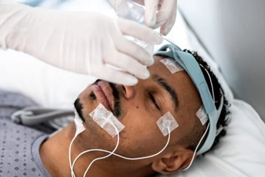 En person i en sykehusseng